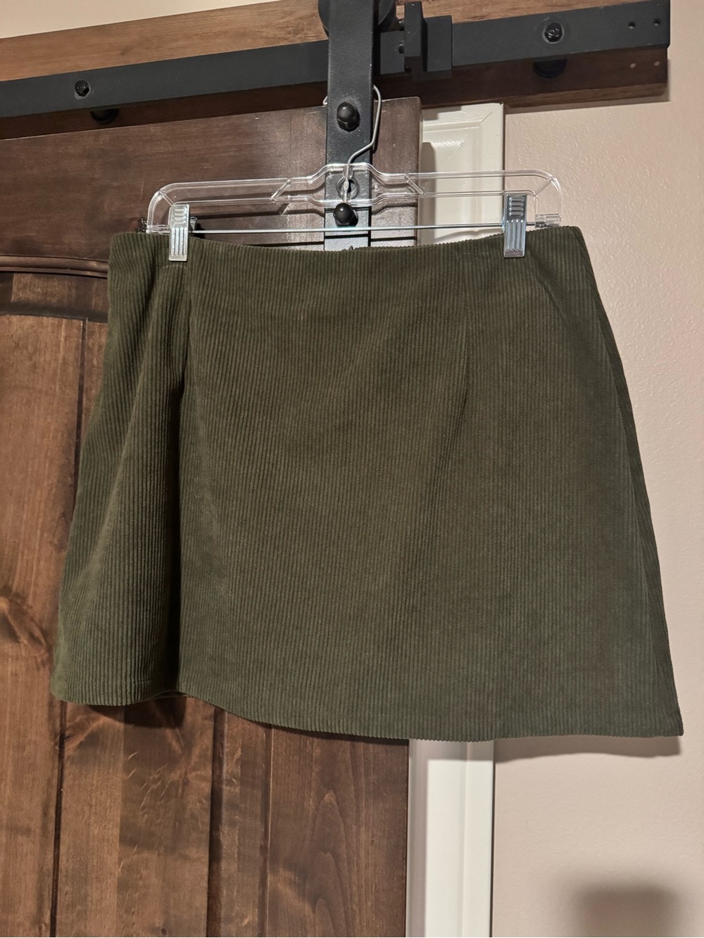 HALARA Olive Mini Corduroy Skirt